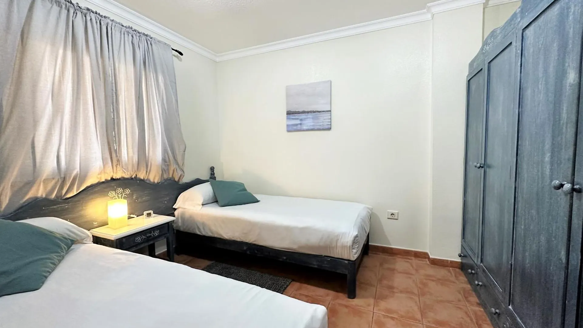Arcade Apartments Playa de las Américas Tatil Evi